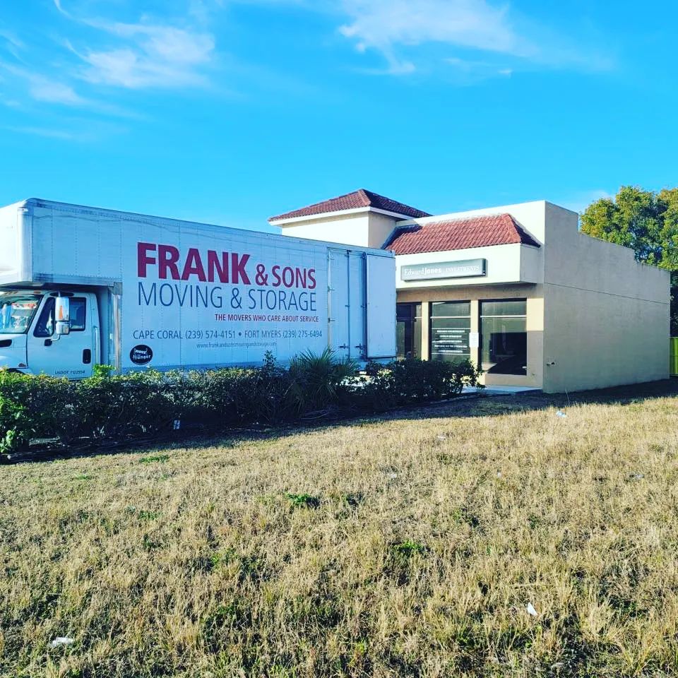 Commercial Movers in Englewood