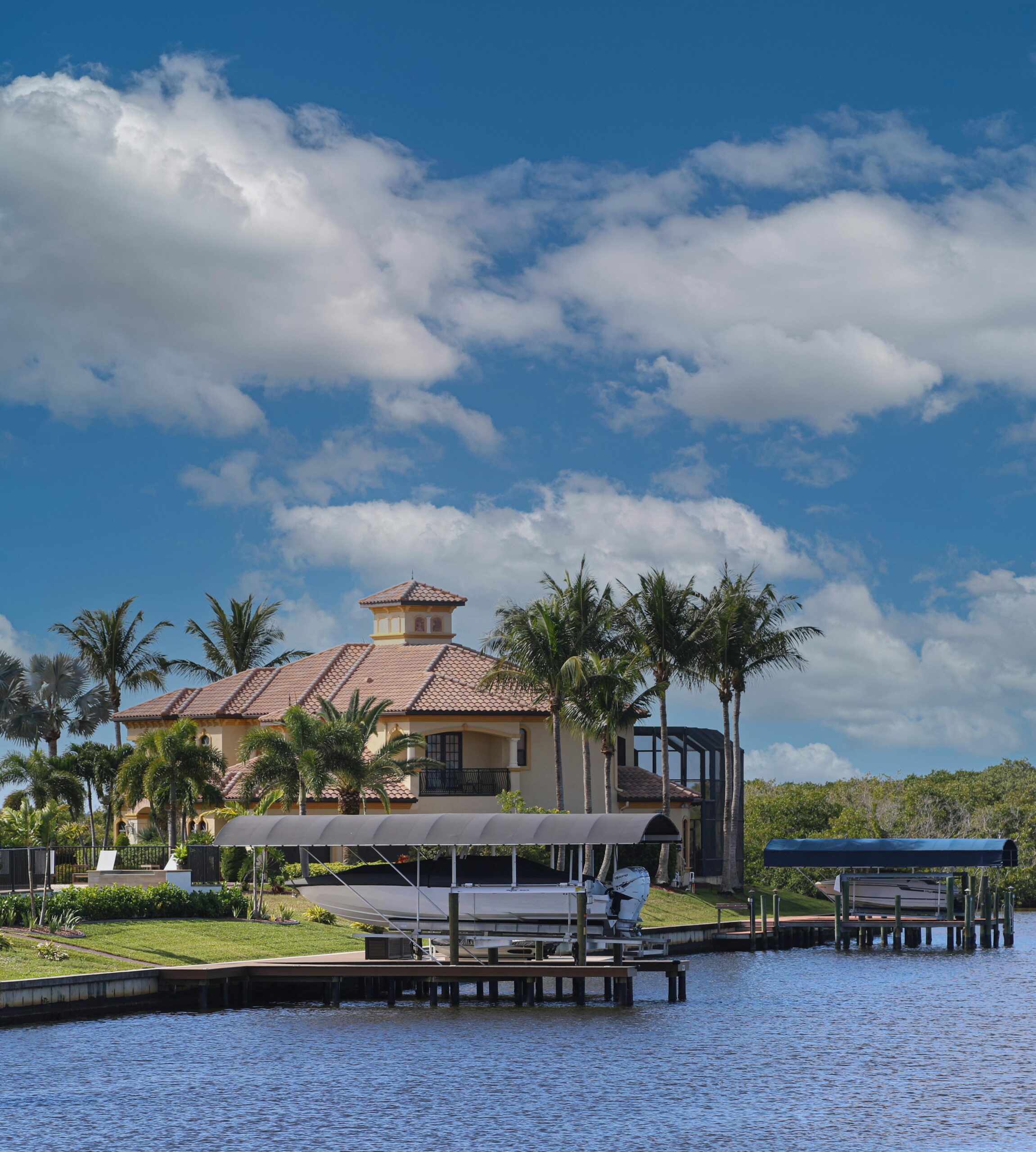 Cape Coral movers serving local area